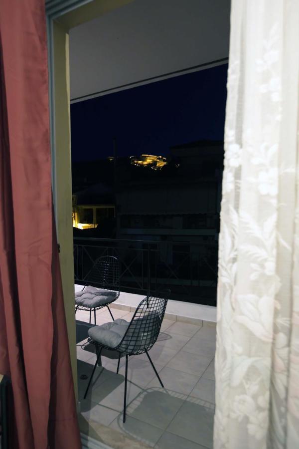 Angelina'S Boutique Suite In Nafplio City Exterior foto
