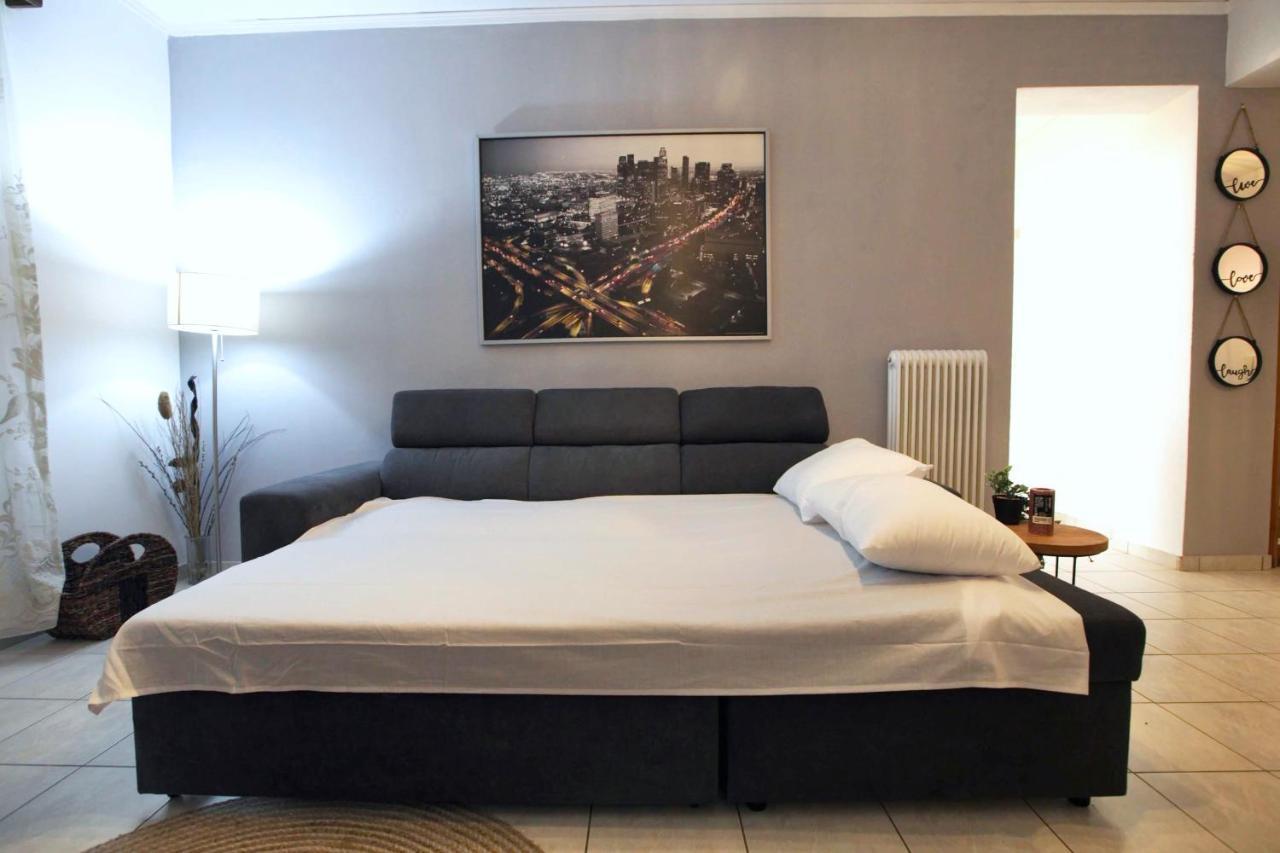 Angelina'S Boutique Suite In Nafplio City Exterior foto